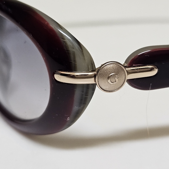 Guchini Sunglasses Burgundy Frame With Gray Gradient Lenses Gold Hardware - Picture 14 of 16